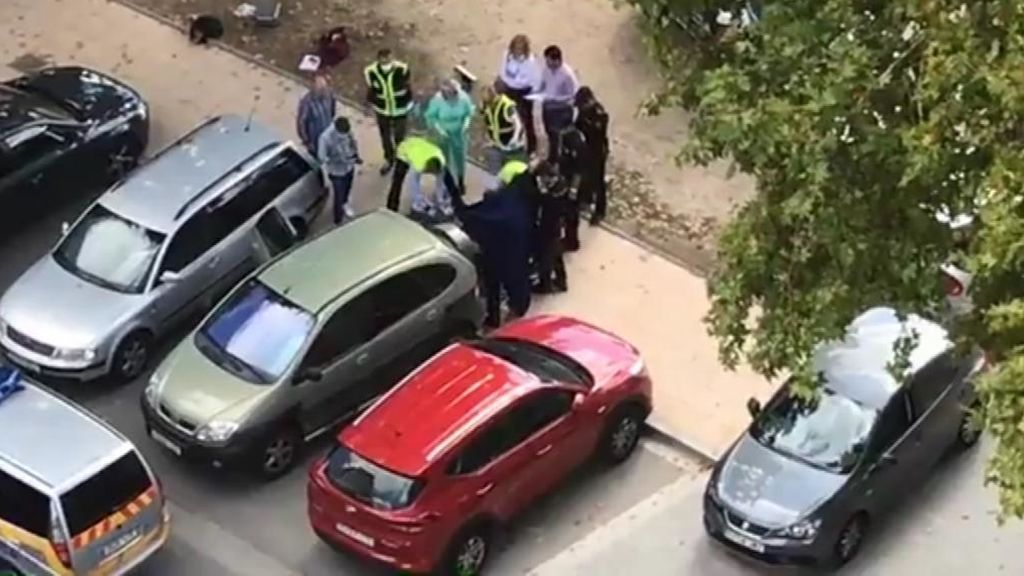 Hallan el cadáver ensangrentado de una mujer en el asiento trasero de un coche en Miranda de Ebro