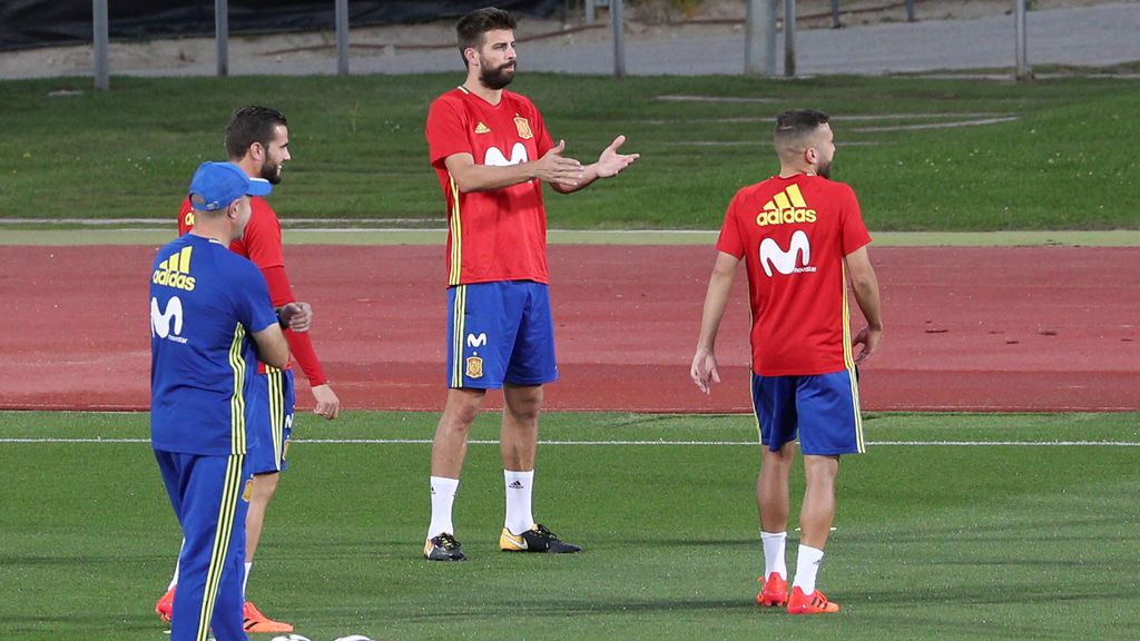 ¿Cómo reaccionará la afición española tras las explicaciones de Piqué? ¿Cómo reaccionará la afición española tras las explicaciones de Piqué?