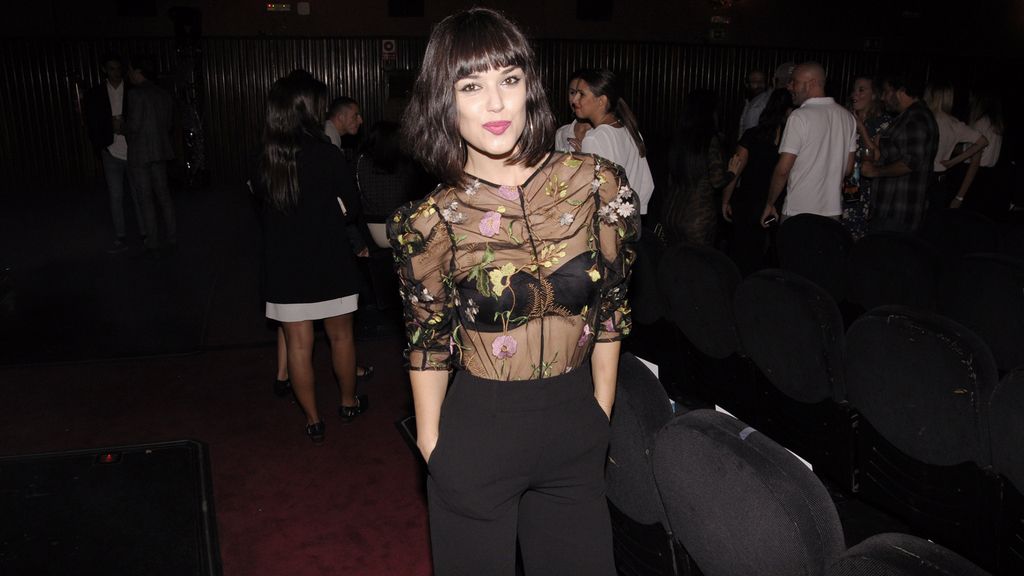 No todo el mundo puede permitirse las transparencias en un estreno, pero no todo el mundo es Sara Vega