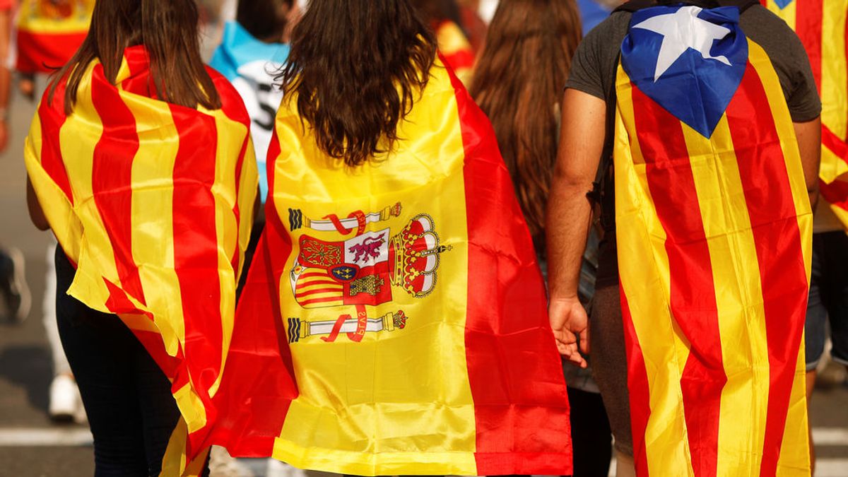 Bandera española y catalana