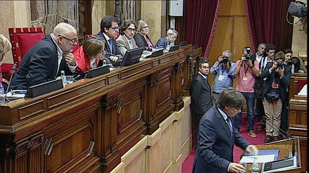 Puigdemont solicita comparecer el martes para sortear al Constitucional