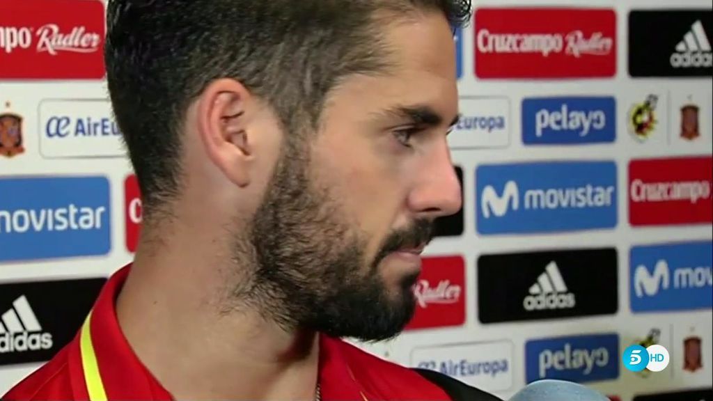Isco habla de los pitos a Piqué en La Roja: “Es a lo que se expone, la gente es libre” Isco habla de los pitos a Piqué en La Roja: “Es a lo que se expone, la gente es libre”