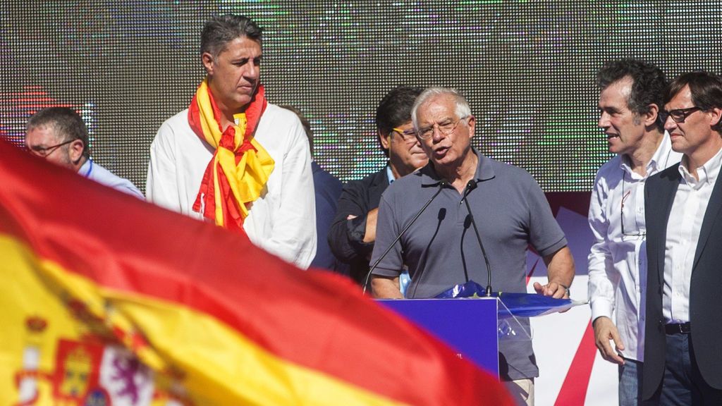 Borrell, a las empresas que salen de Cataluña: "¿No lo podíais haber dicho antes?"