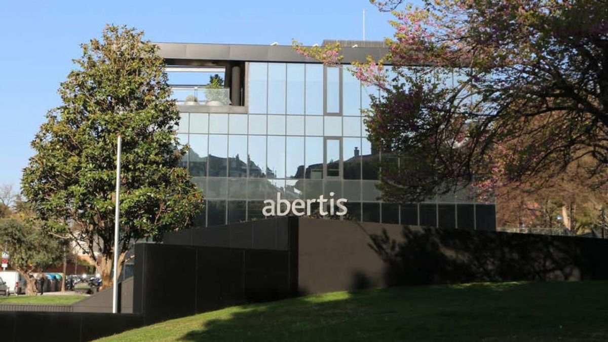 Abertis y Colonial abordan hoy en un consejo extraordinario mover su sede de Barcelona