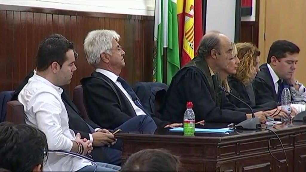 La reacción de la familia de las víctimas de Almonte al polémico veredicto: “Mierda de jurado”