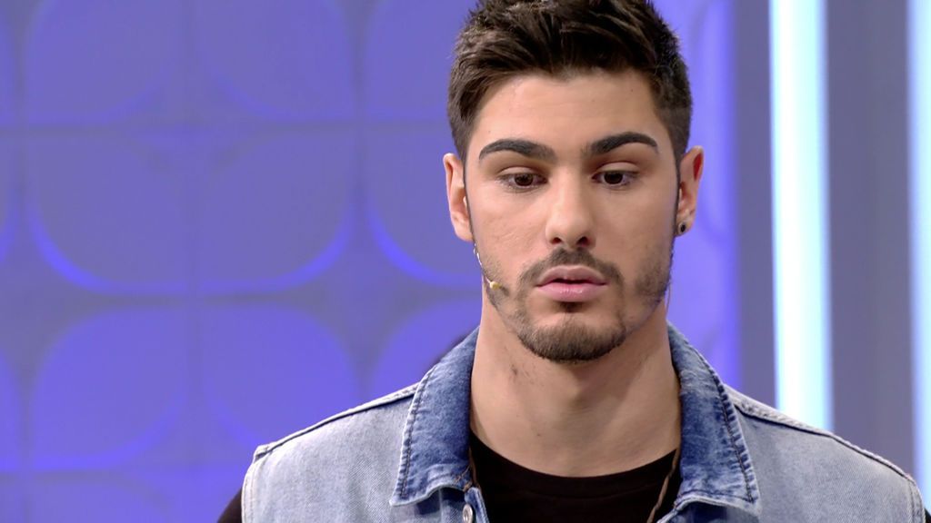 Joni se disculpa con sus chicas:  "Mentí por miedo a decepcionaros, no por perder el trono"