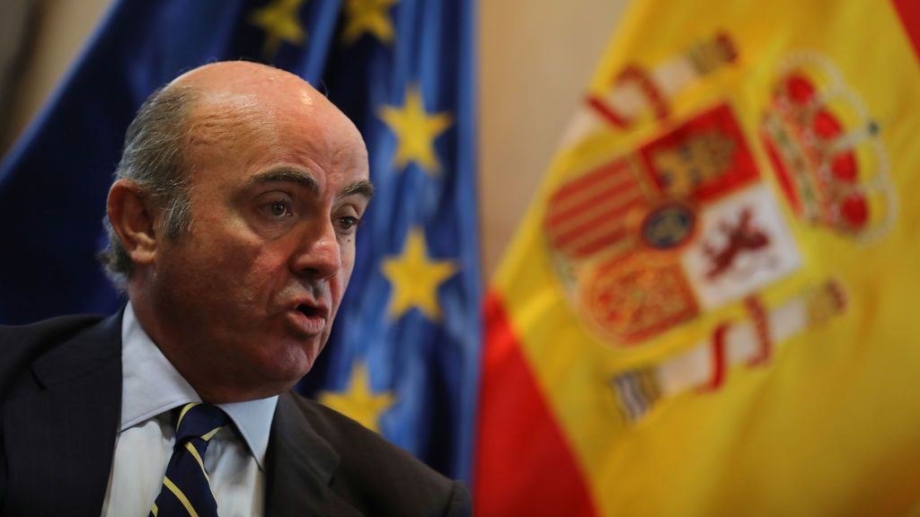 De Guindos: "Ya estamos en los minutos finales y todo depende de Puigdemont"