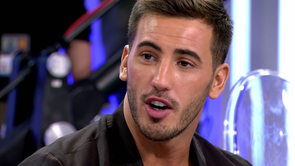 Iván 🐣, repite: “Quiero volver a enamorarme porque me siento solo”