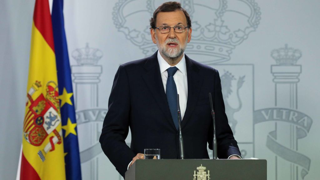 El Gobierno pregunta a Puigdemont si ha declarado la independencia antes de aplicar el artículo 155