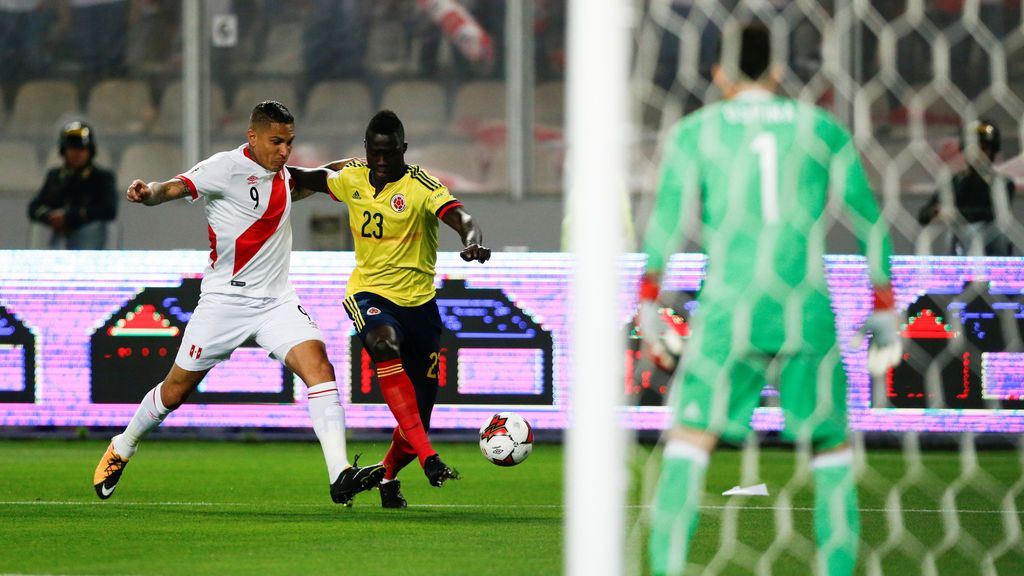 Las conversaciones entre jugadores de Colombia y Perú para ‘pactar’ el resultado y llegar al Mundial