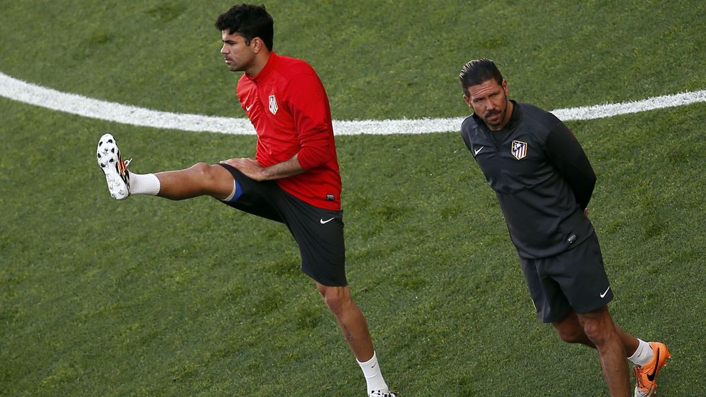 Simeone recupera a sus internacionales y Costa se pone a punto