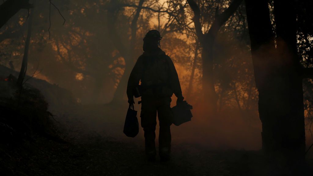 Angustia y desesperación durante los rescates en los incendios de California
