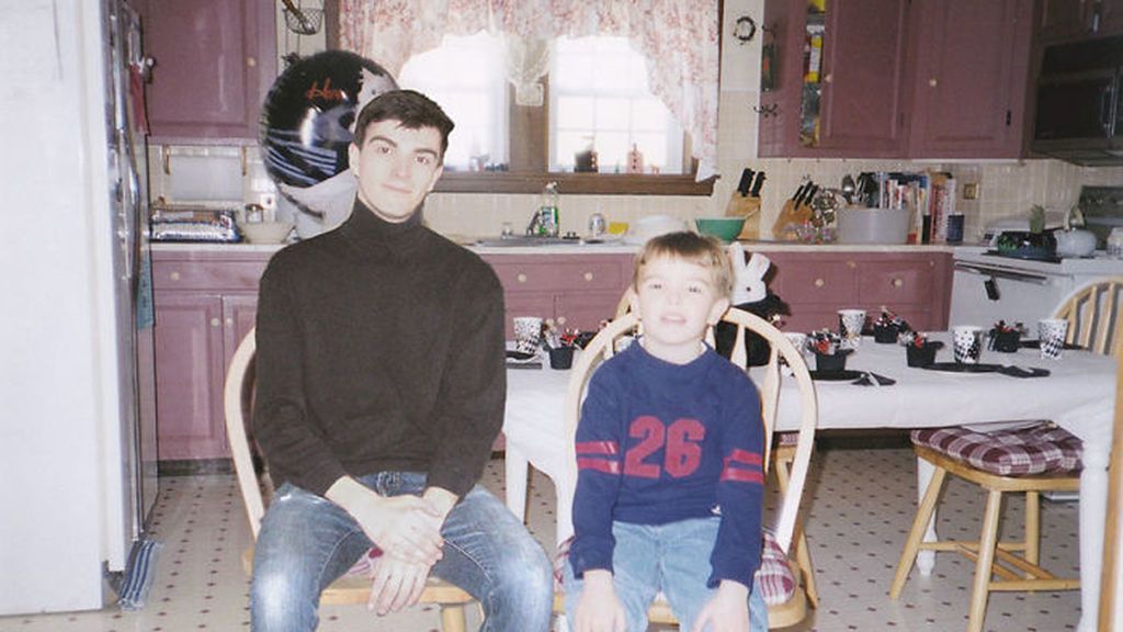 Otro de sus proyecto consiste en insertar colo a fotografías en blanco y negro para dotarlas de vida