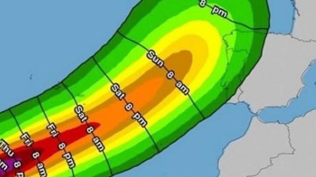 El huracán Ofelia se lo pone más difícil a Galicia: vientos de hasta 100 km/h