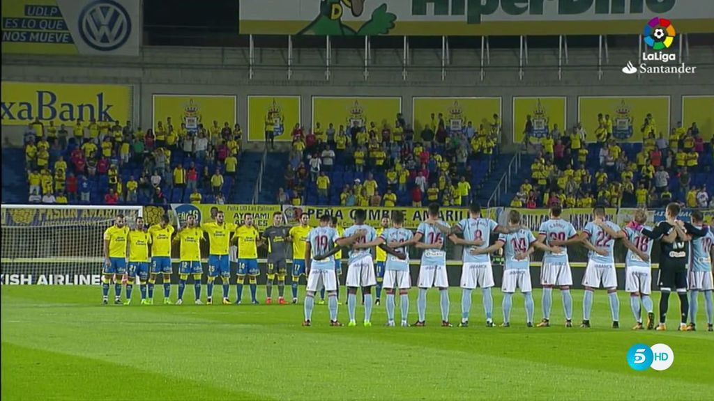 El emotivo minuto de silencio y las camisetas homenaje de Celta y Las Palmas a los incendios de Galicia