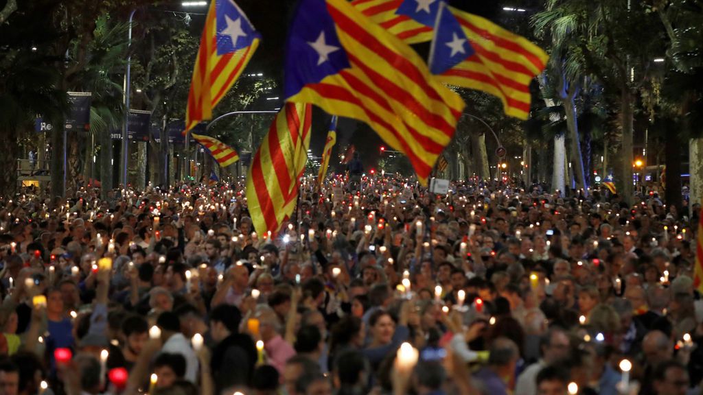 El independentismo vuelve a las calles arropado por las autoridades del Govern
