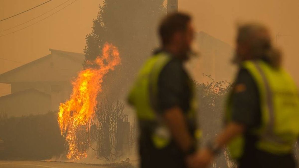 La Guardia Civil encuentra el primer artefacto incendiario en Galicia