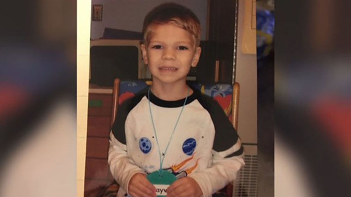 Un niño autista de seis años es encontrado muerto en una papelera