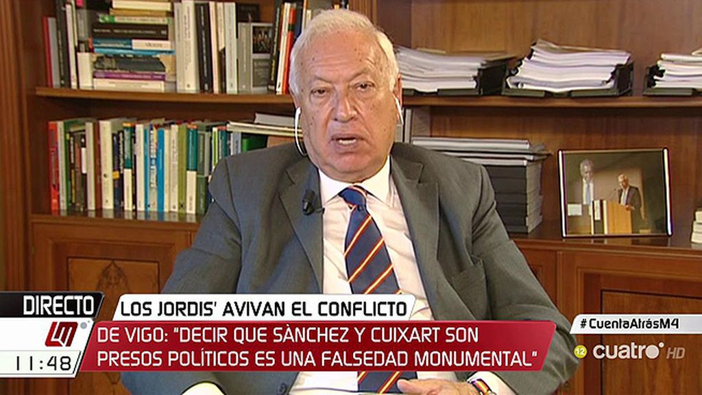 Margallo:  "Una cosa es que haya políticos presos y otra que haya presos políticos"