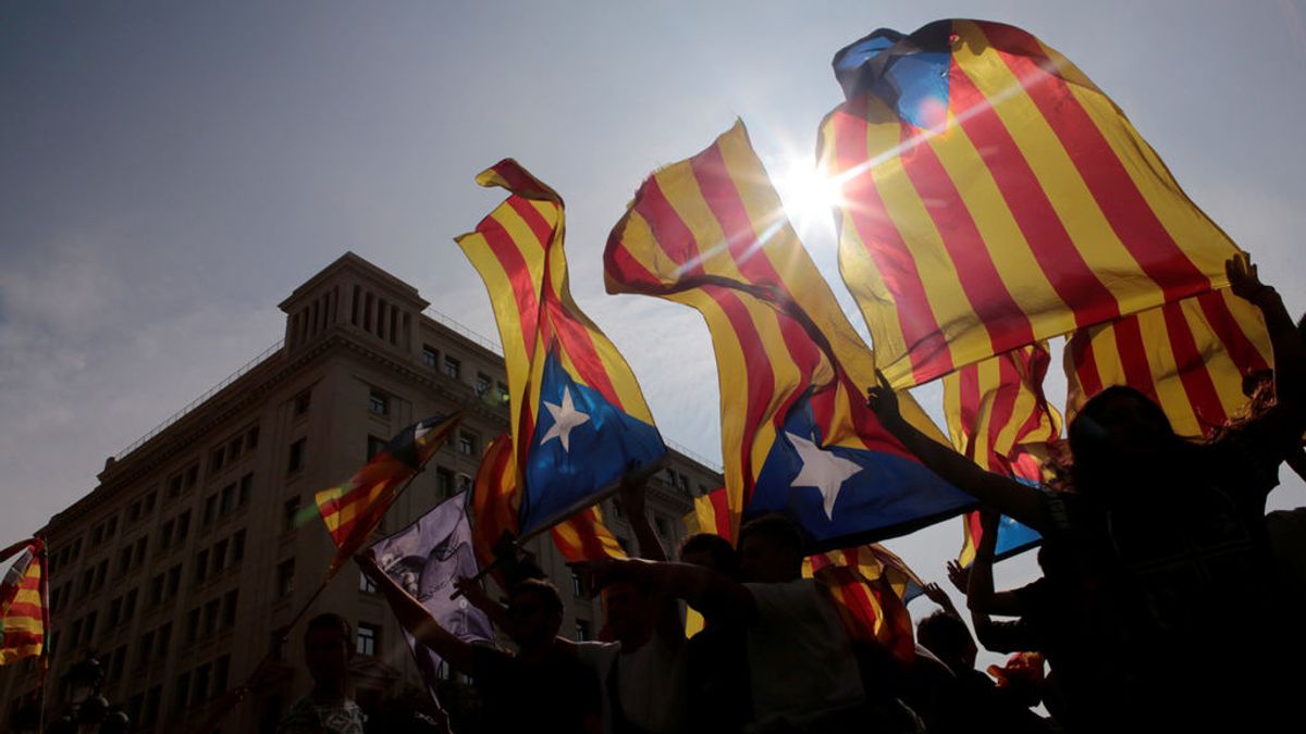 ANC y Òmnium llaman a retirar efectivo en los principales bancos de Cataluña