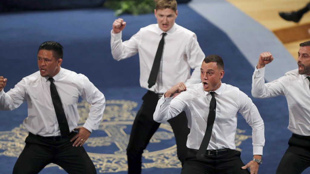 Los All Blacks realizan la haka al recibir el Premio Princesa de Asturias de Deportes 2017