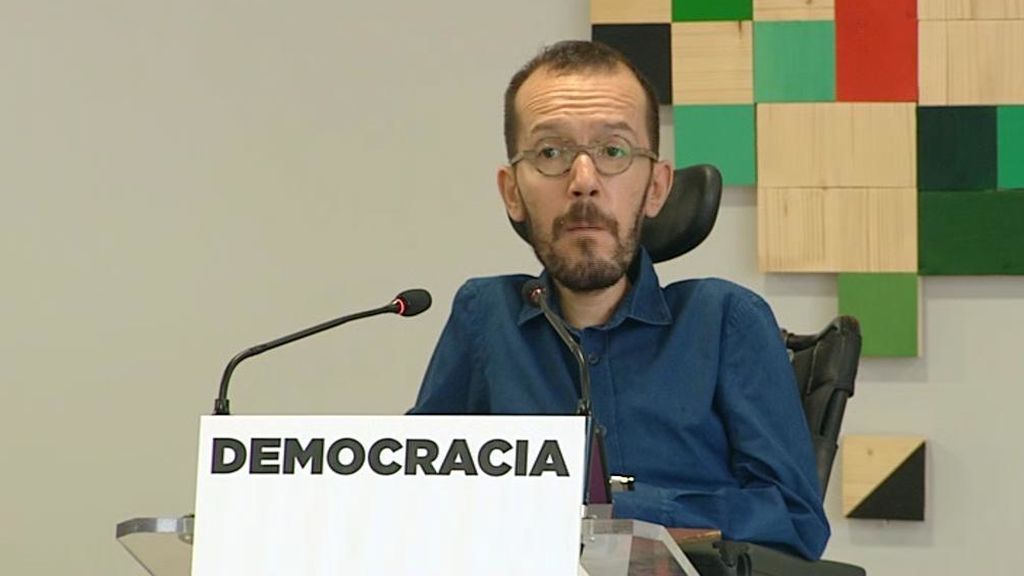 Echenique: "El Gobierno ha suspendido la democracia en Cataluña"
