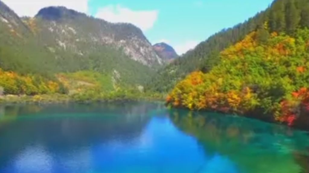 Sobrevolando el parque nacional de Los Nueve Pueblos: un paisaje de cuento