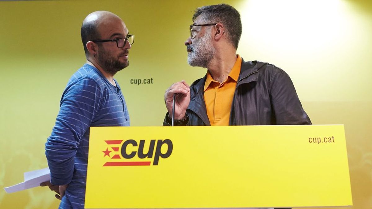 La CUP revela que el Govern estudia elecciones y avisa de que se opondrán: "sería un acto de vasallaje"