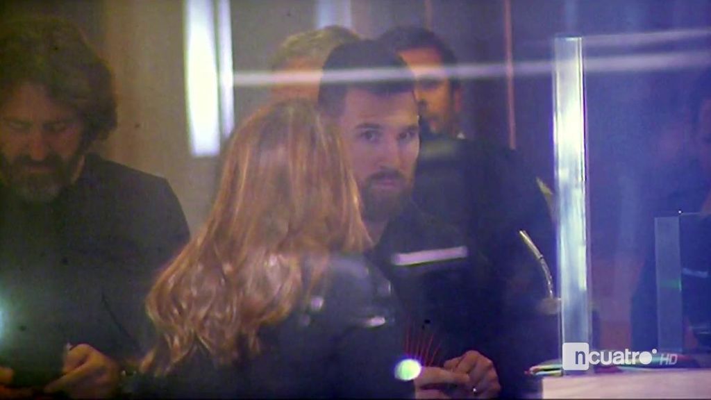 La sorpresa de unos aficionados a Leo Messi al aterrizar en Barcelona