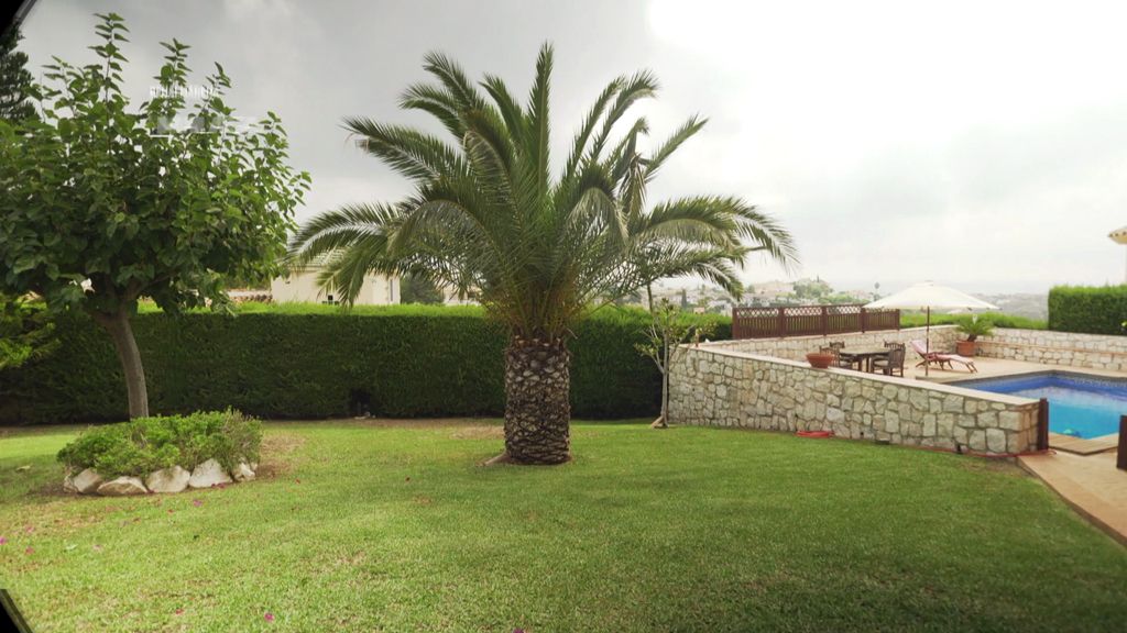 El increíble jardín donde Pablo Alborán ‘charla’ con su perro, Terral