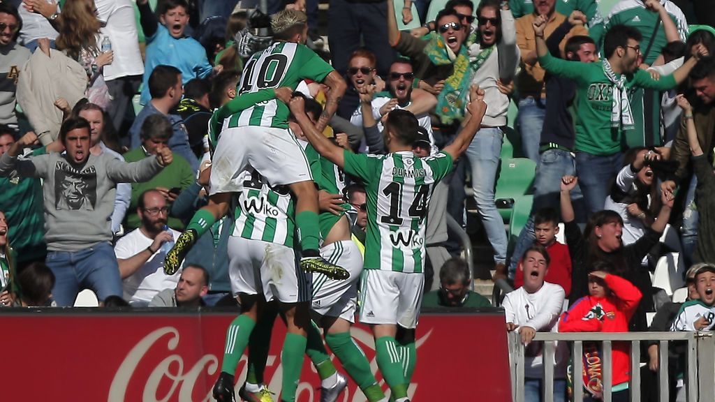 Setién, con un pie del Betis en octavos: "Hay mucho entusiasmo pero yo siempre soy cauto"