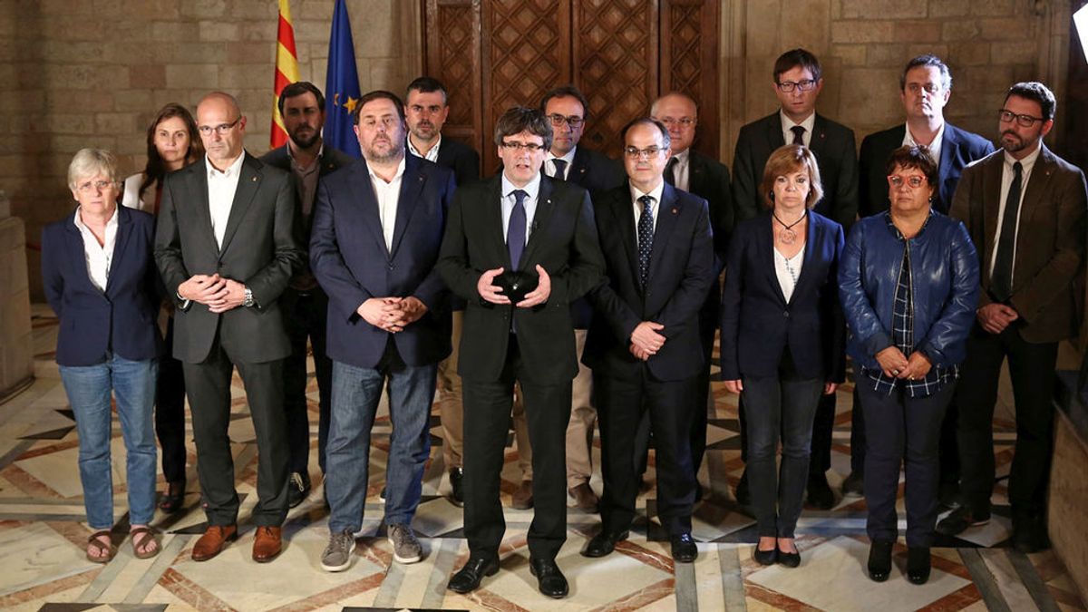 Los consejeros de ERC saldrían del Gobierno catalán si Puigdemont anunciara elecciones Los consejeros de ERC saldrían del Gobierno catalán si Puigdemont anunciara elecciones