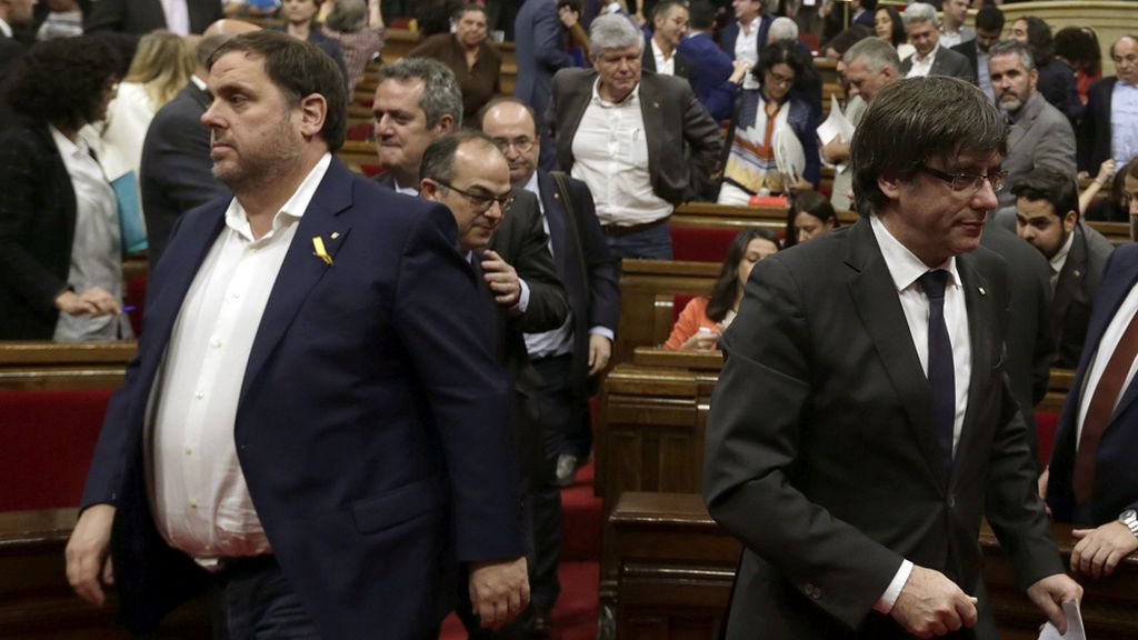 La agitada jornada que ha acabado con el ‘no’ de Puigdemont a convocar elecciones