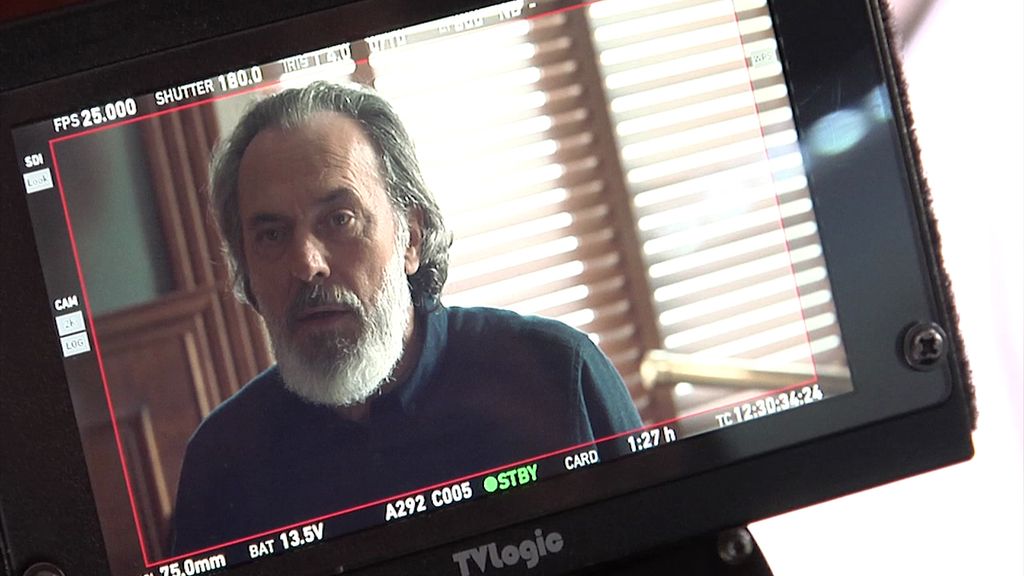 ¡Nos colamos en el rodaje de 'Vivir sin permiso'!