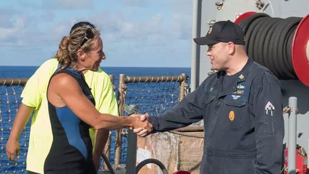 Rescatan a dos mujeres y a su perro tras cinco meses perdidos en un velero en el Pacífico