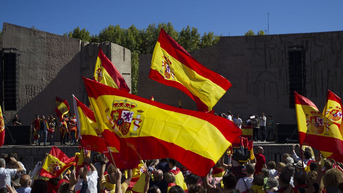 manifestación en defensa de la unidad de España en Colón