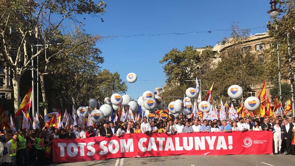 PP, PSC y C’s, unidos bajo el mismo lema en la manifestación de Barcelona