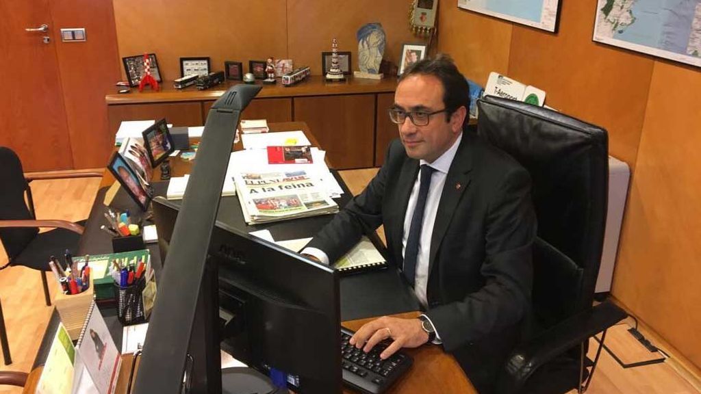 Rull, en su despacho para continuar con "la tarea encomendada por el pueblo de Cataluña"