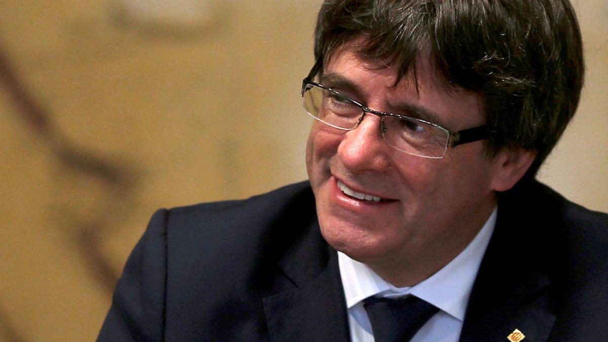 Un abogado que defendió a etarras en Bélgica dice que Puigdemont le ha contratado