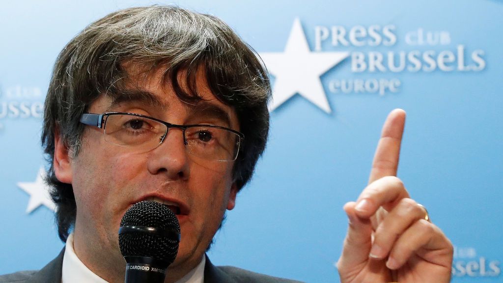 Puigdemont se queda en Bruselas y reclama a Rajoy "garantías" para un "juicio justo"