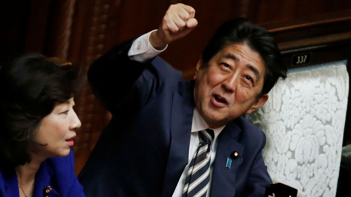 Shinzo Abe, reelegido como primer ministro de Japón