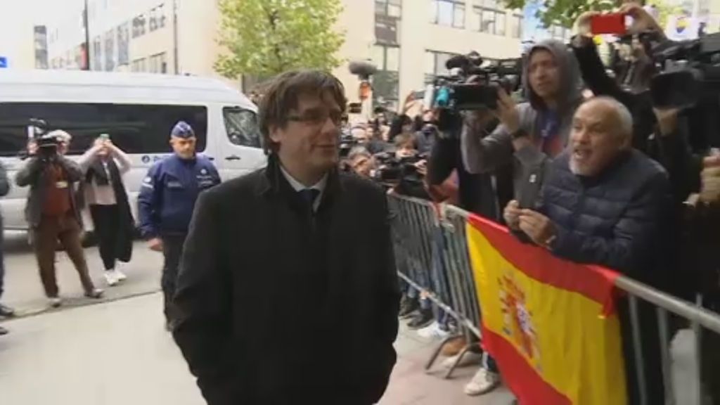 Puigdemont sigue en Bruselas mientras los exconsellers declaran en la Audiencia Nacional