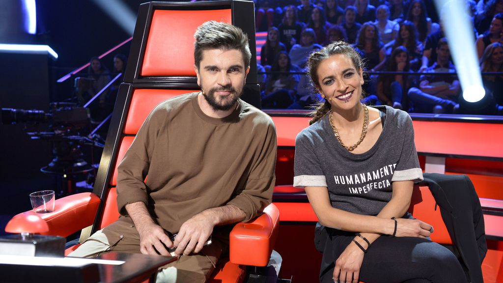 El 'coach' de 'La voz 5' Juanes y su asesora, Bebe