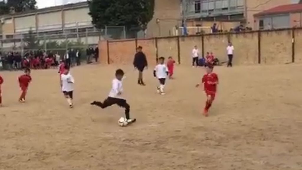 ¡El heredero en casa! Cristiano JR vuelve a marcar un golazo y su padre presume en redes