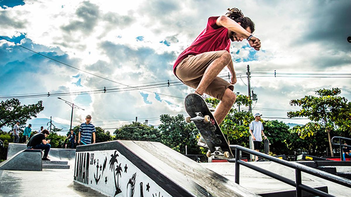 5 imprescindibles para ser el más pro en el skatepark 5 imprescindibles para ser el más pro en el skatepark