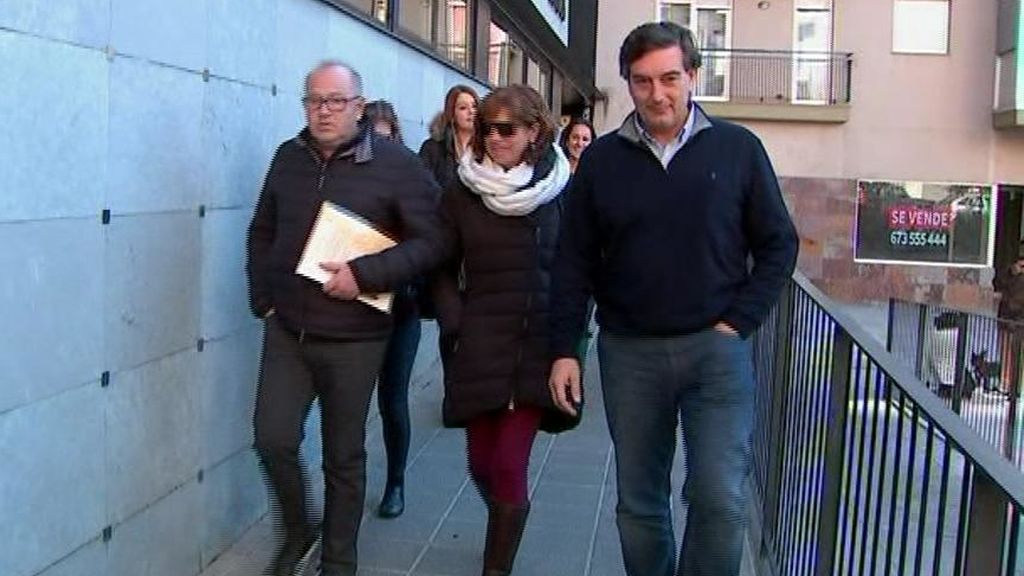 Declaran 8 docentes acusados de incitación al odio en Cataluña