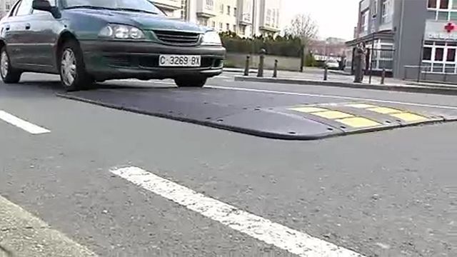 Multas De 200 Euros A Los Conductores Que Esquiven Los Cojines Berlineses