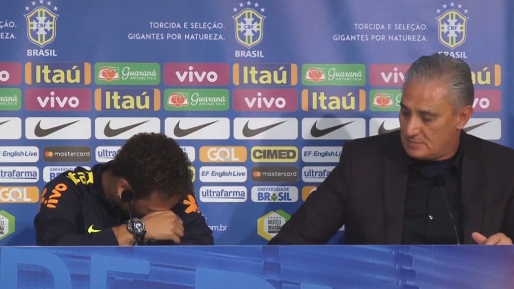 Neymar rompe a llorar ante la prensa tras las críticas y especulaciones en el PSG