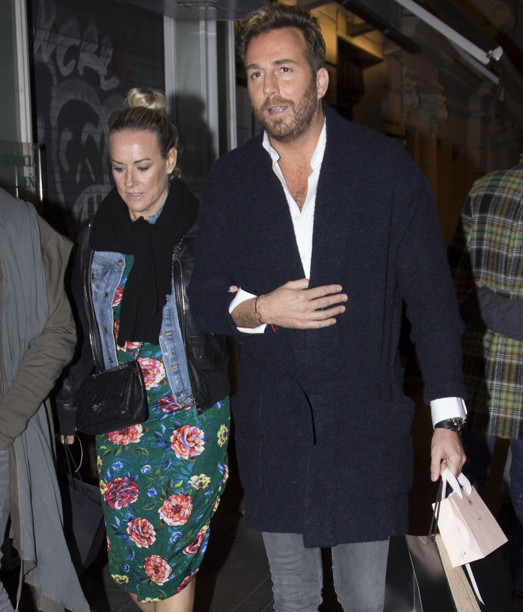 Raúl Prieto, director de 'Sálvame' llegando al cumpleaños