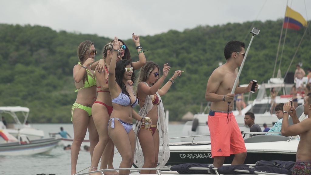 'Fuera de cobertura' se adentra en el turismo sexual con menores en Cartagena de Indias (Colombia).